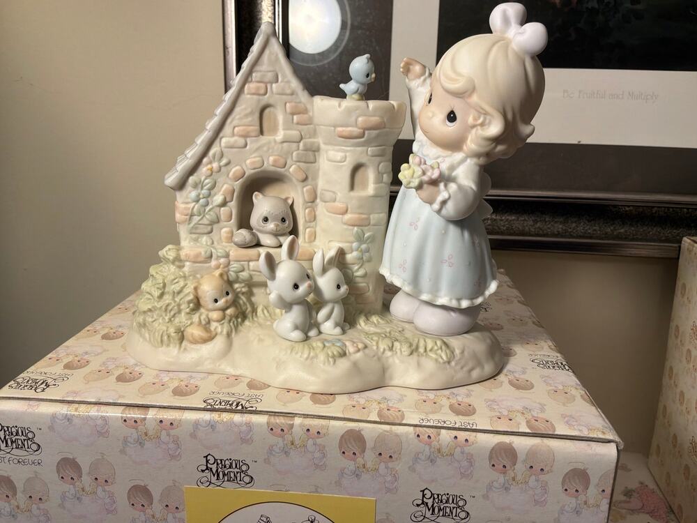 Grampa’s Island / Chapel Exclusive